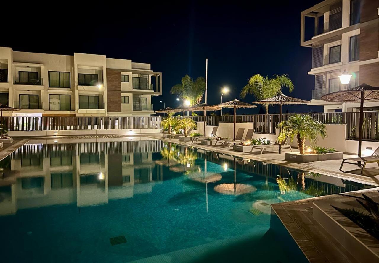 Cosmos Residence 파라림니 외부 사진