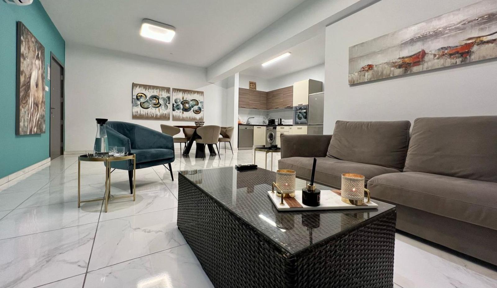 Cosmos Residence 파라림니 외부 사진